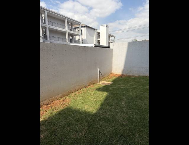2 BEDROOM APARTMENT TO LET IN MORNINGSIDE